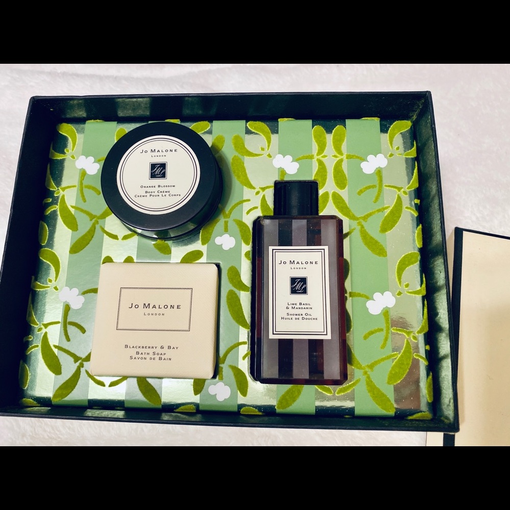 Bath and Body Collection Jo Malone